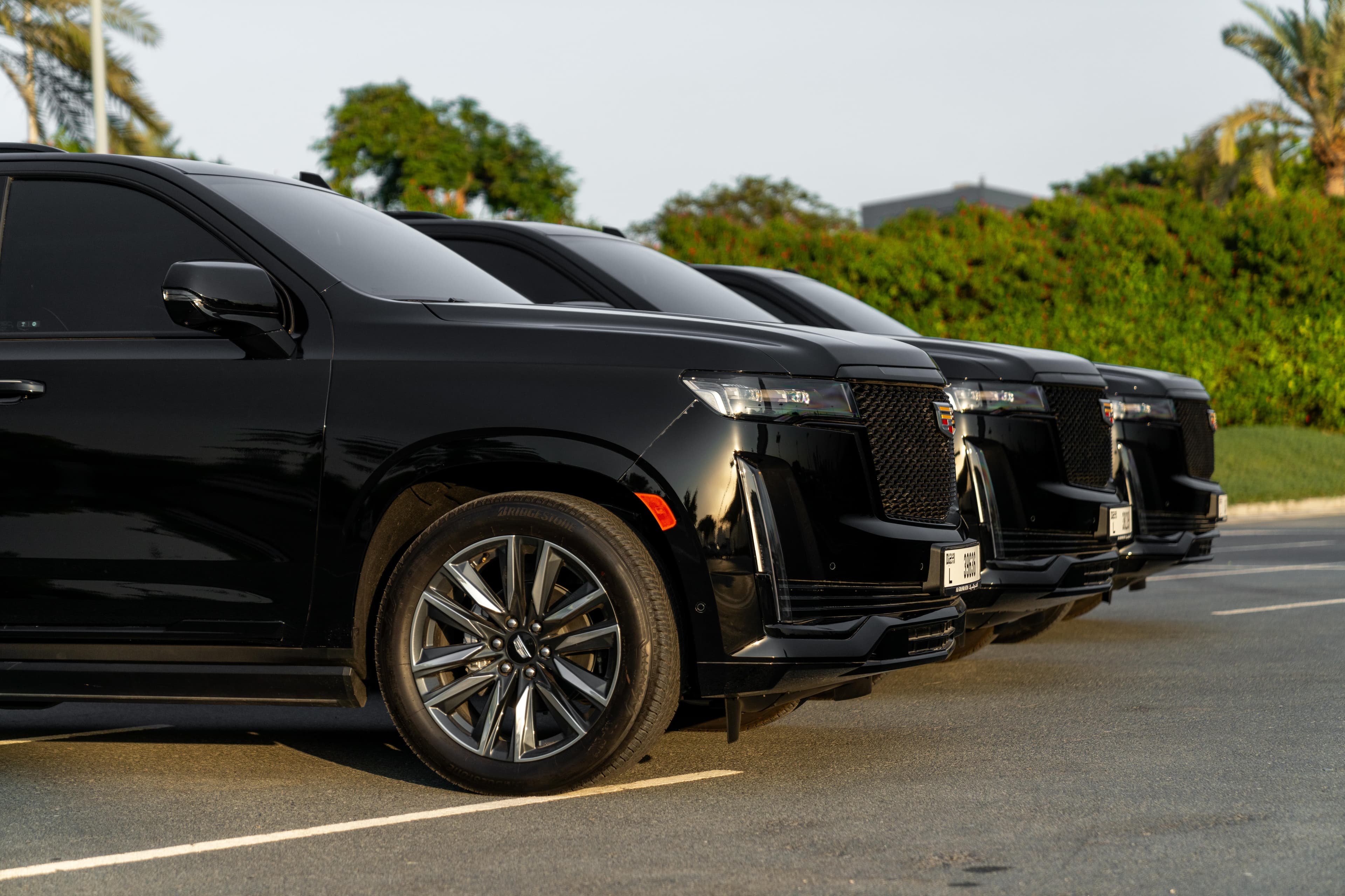 Cadillac Escalade ESV - Image 2