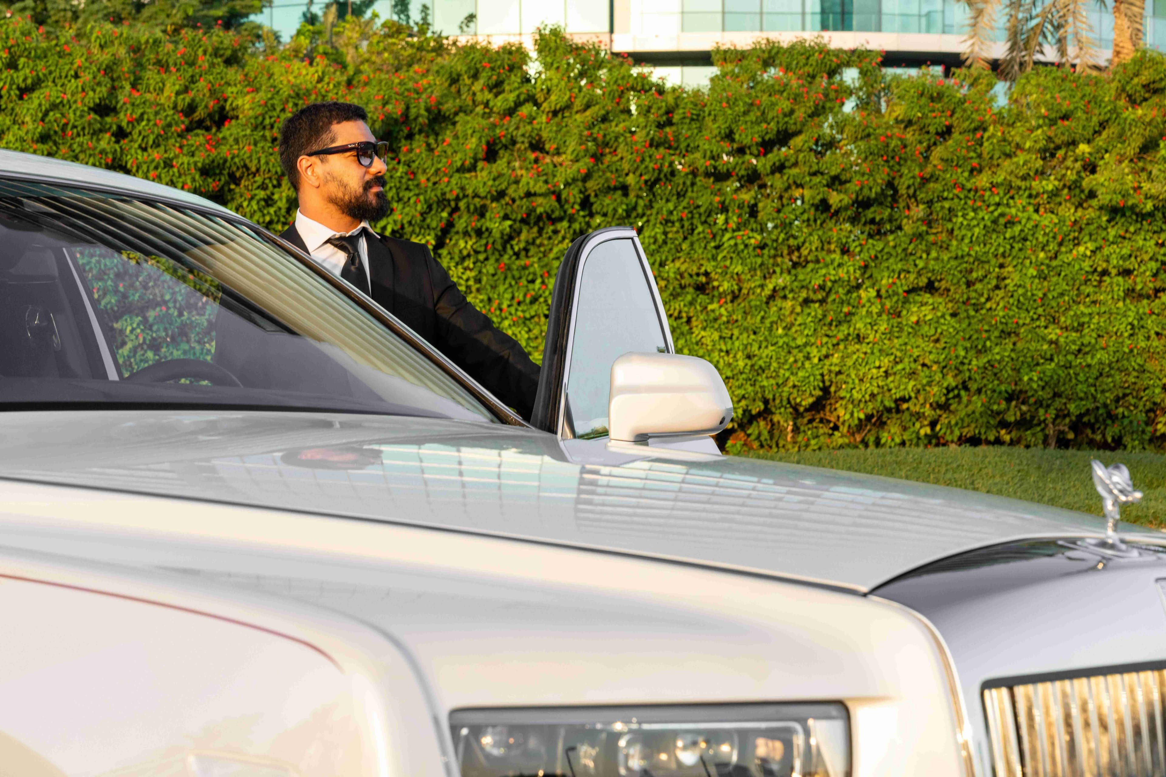 Limousine Service in Dubai Silicon Oasis