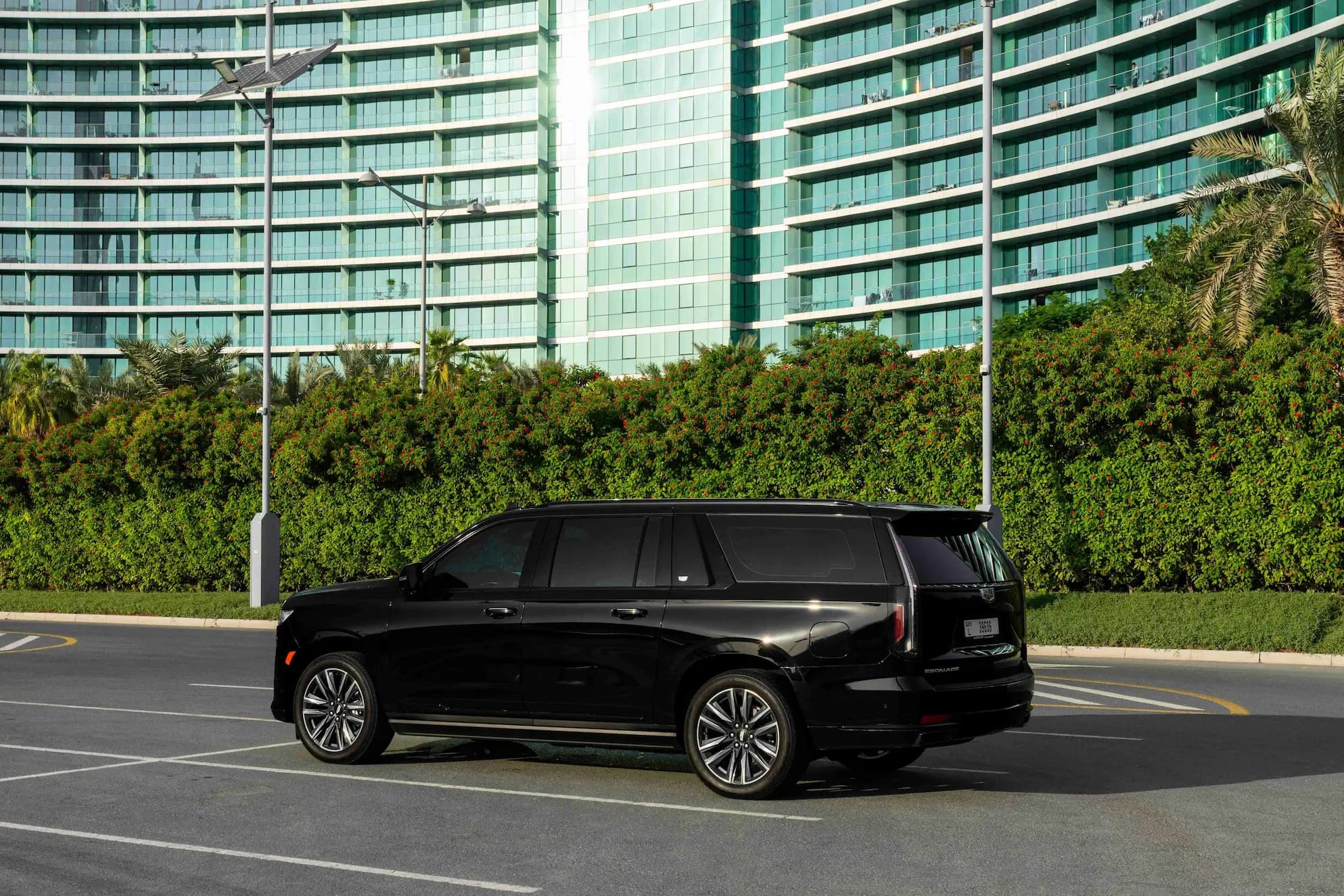 Luxury Limousine Service in Emirates Hills